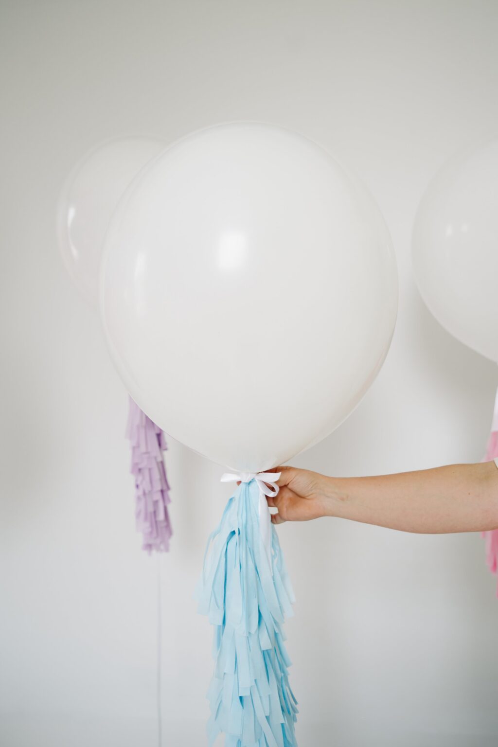 balloon brand shoot white balloon tassels kuballoons